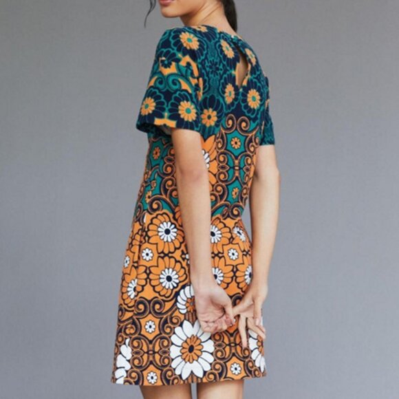 Anthropologie Maeve Floral 70's Inspired Shift Mini Dress Size Small - Picture 2 of 10